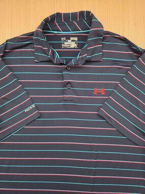 Under Armour Coldblack Men M Loose Heat Gear Navy Striped Polo Performance